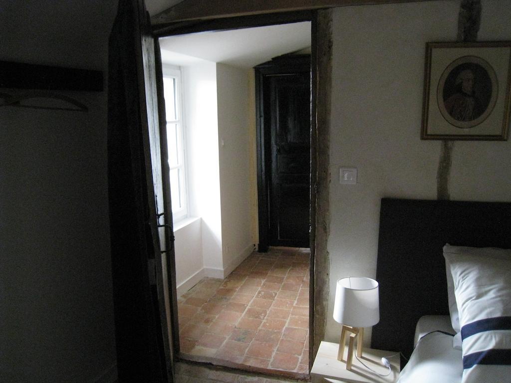 Le Logis Des Tourelles Bed & Breakfast Beaupréau Exterior foto